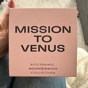 Swatch MoonSwatch Mission to Venus - Pink